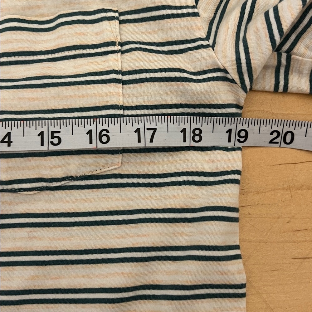 Patagonia Men's Navy and White Striped Polo - Picture 3 of 5